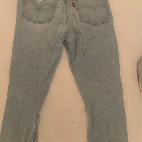 Levi's 501 Artizia White Oak Denim - High Rise Tapered Leg - Picture 3 of 4